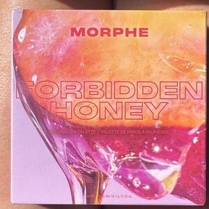 Morphe Forbidden Honey Palette with Pink and Orange Hues